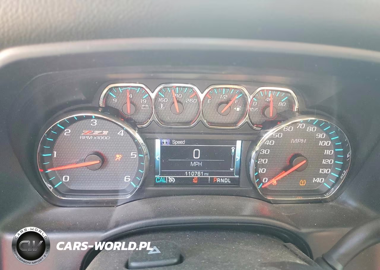 2018 Chevrolet Silverado K1500 Lt VIN:3GCUKREC1JG432063 - 9