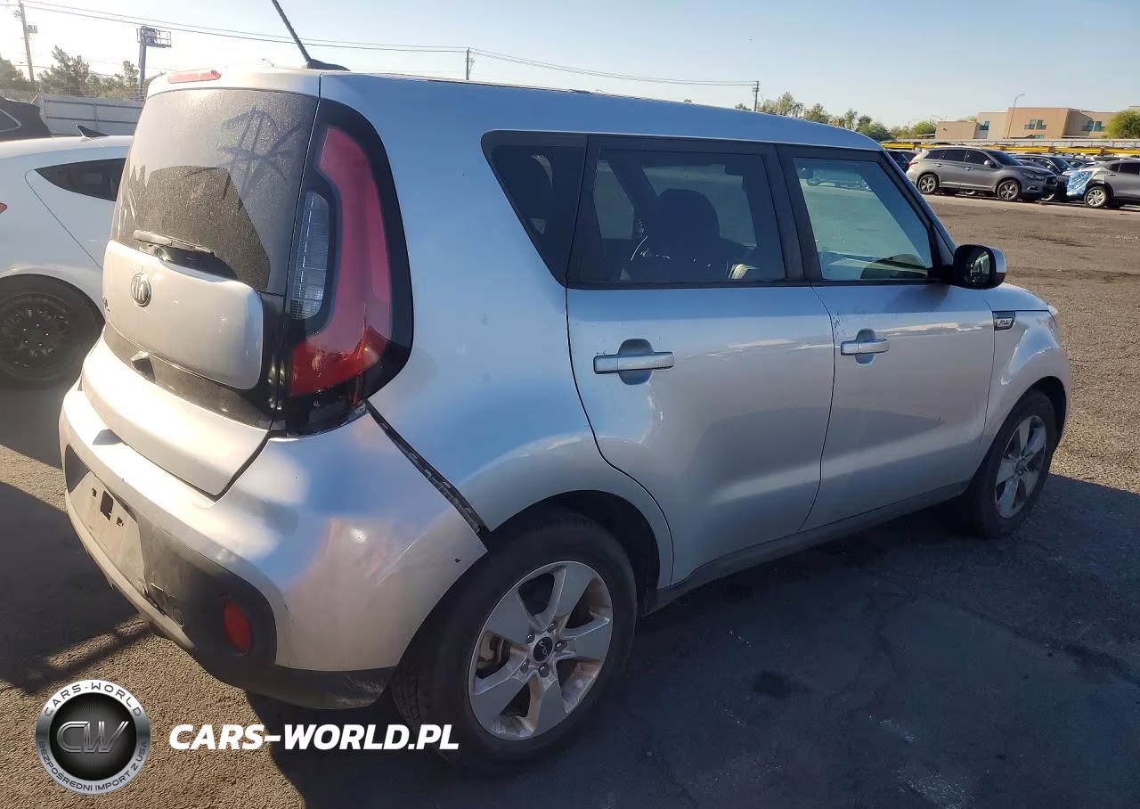 2019 Kia Soul 4D VIN:KNDJN2A20K7649552 - 3