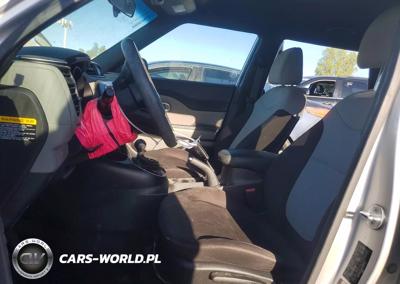 2019 Kia Soul 4D VIN:KNDJN2A20K7649552 - 7