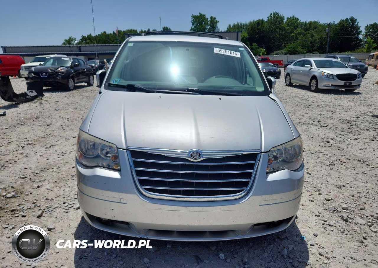 2010 Chrysler Town & Country Touring VIN:2A4RR5D16AR226591 - 5