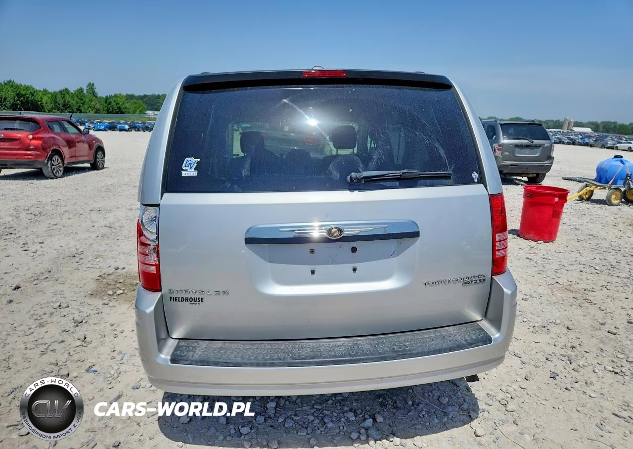2010 Chrysler Town & Country Touring VIN:2A4RR5D16AR226591 - 6