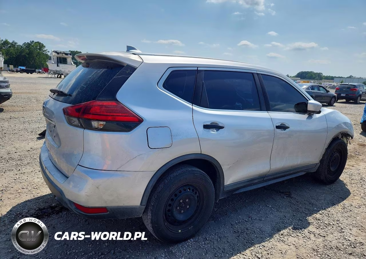 2017 Nissan Rogue S VIN:KNMAT2MV7HP531616 - 3