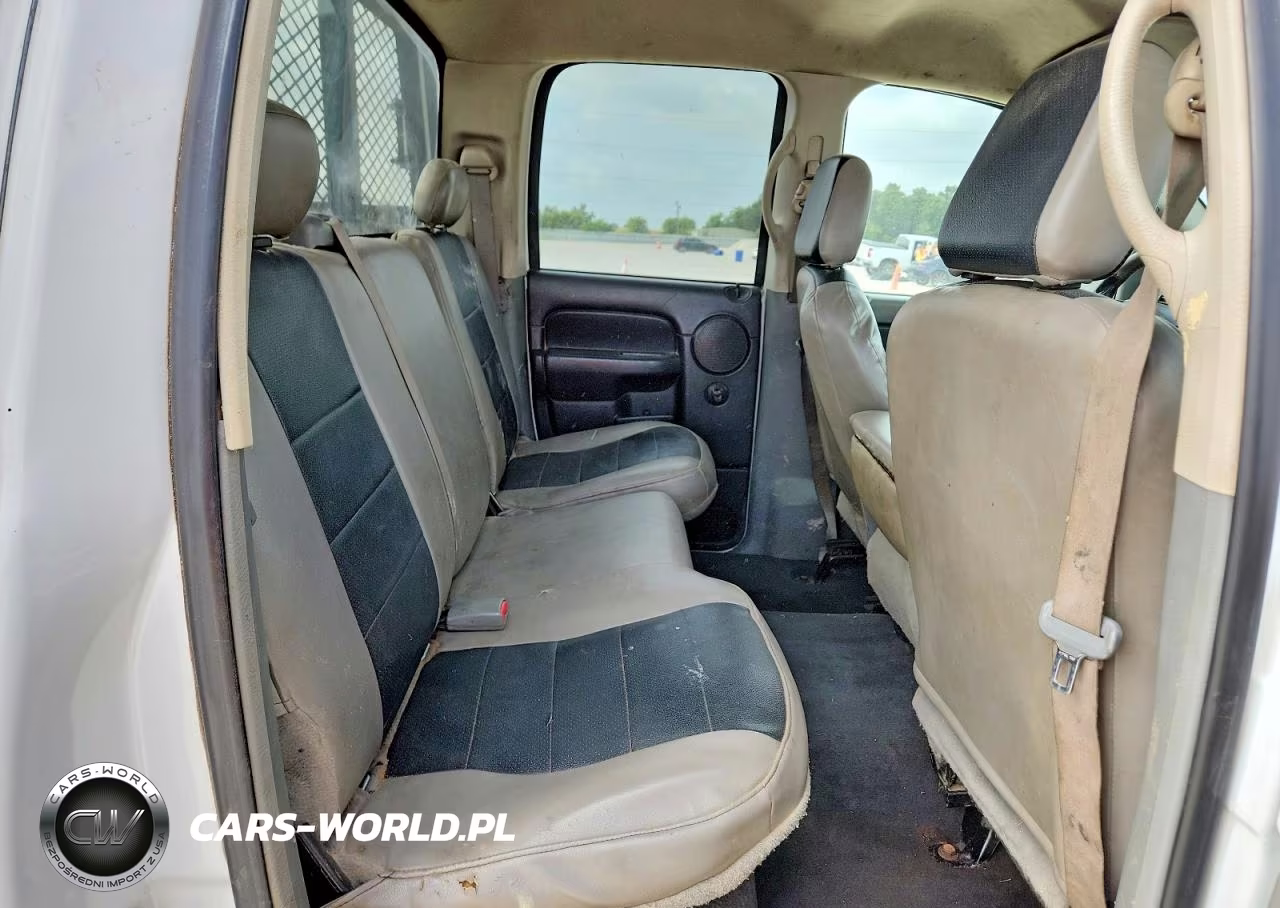 2010 Dodge Ram 3500 VIN:3D6WH4GL9AG114368 - 10