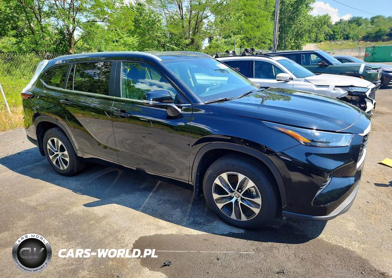 2026 Toyota Highlander Xle VIN:5TDKDRBH5TS604200 - 4