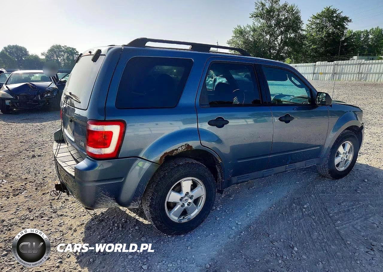 2011 Ford Escape Xlt VIN:1FMCU9DG4BKC68968 - 3