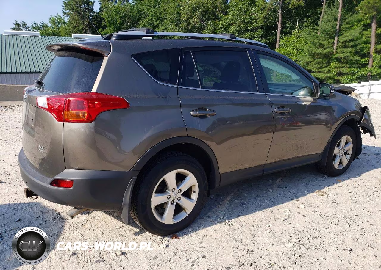 2013 Toyota Rav4 Xle VIN:JTMRFREV7DD015348 - 3