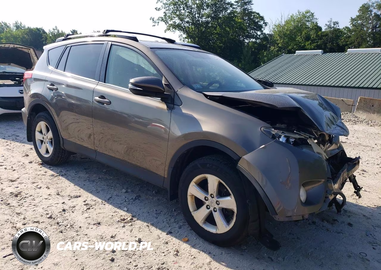 2013 Toyota Rav4 Xle VIN:JTMRFREV7DD015348 - 4