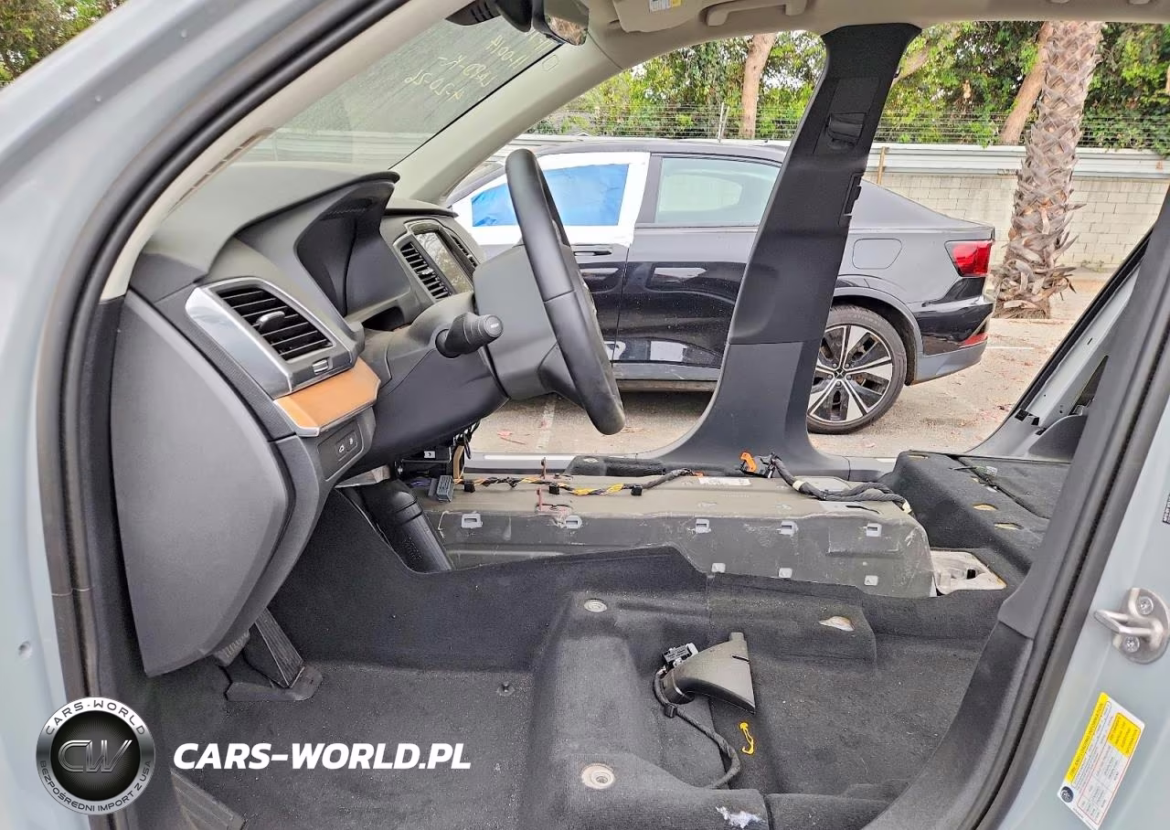 2025 Volvo Xc90 Core VIN:YV4H60PJ3S1296884 - 7