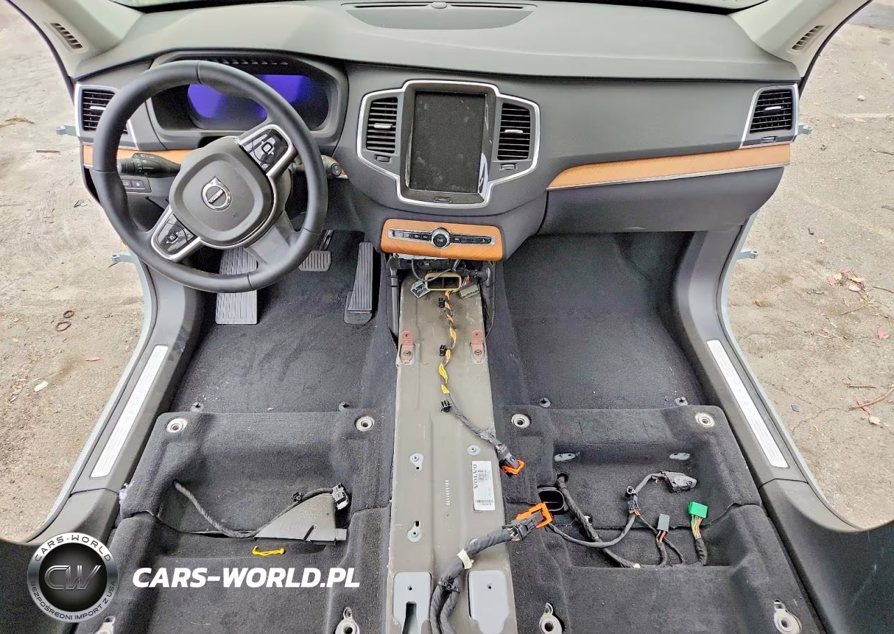 2025 Volvo Xc90 Core VIN:YV4H60PJ3S1296884 - 8