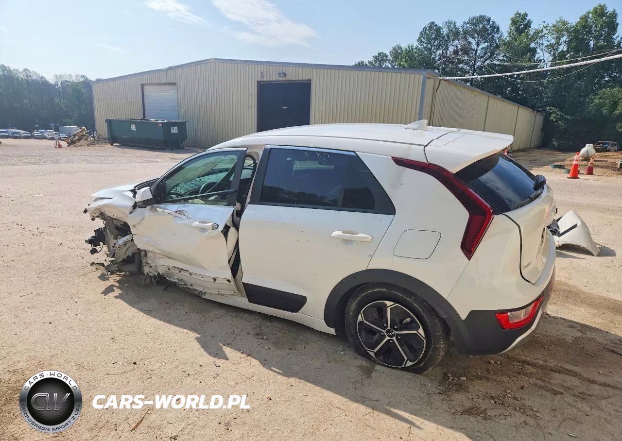 2026 Kia Niro Lx VIN:KNDCP3LE6T5326605 - 2