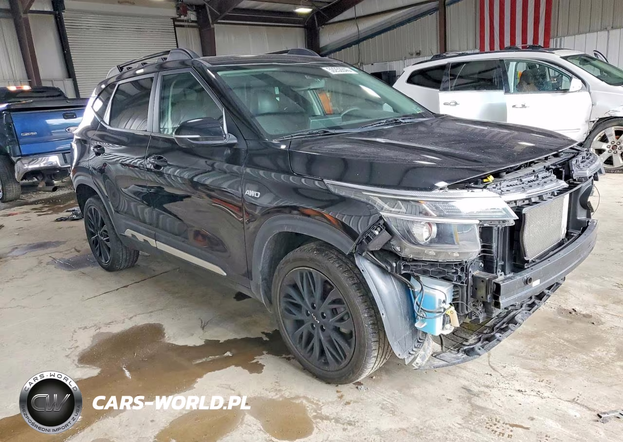 2023 Kia Seltos Nightfall VIN:KNDEUCA27P7406242 - 4