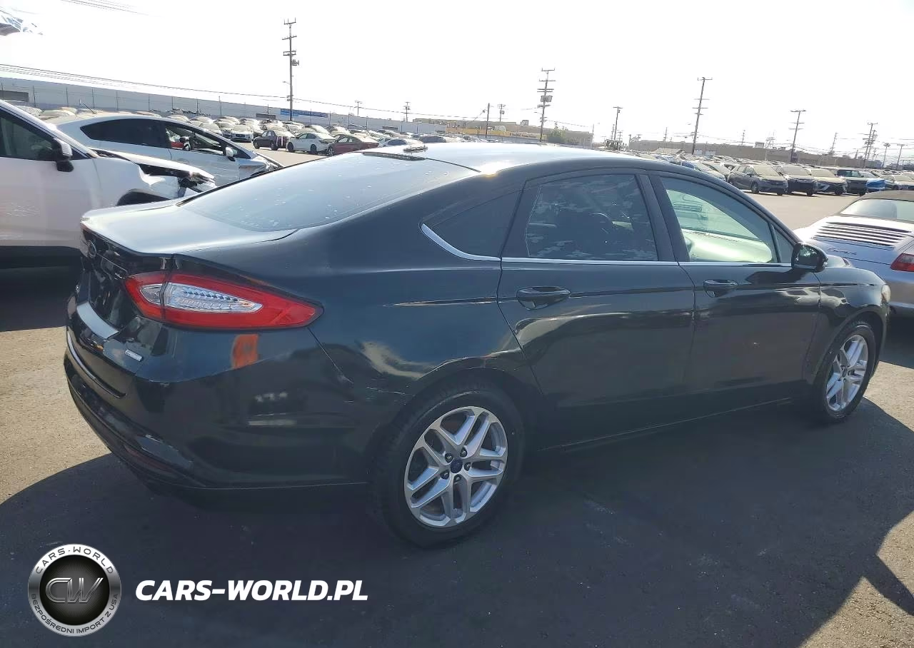 2014 Ford Fusion Se VIN:3FA6P0H77ER185409 - 3