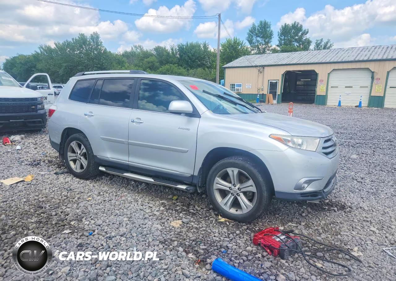 2011 Toyota Highlander Limited VIN:5TDYK3EH6BS038345 - 4
