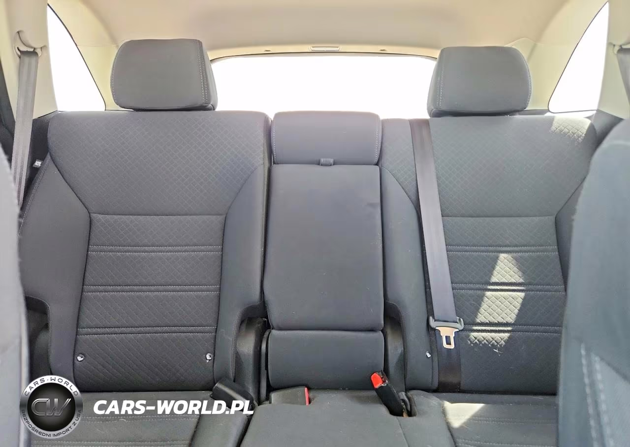 2018 Kia Sorento Lx VIN:5XYPG4A33JG338336 - 10