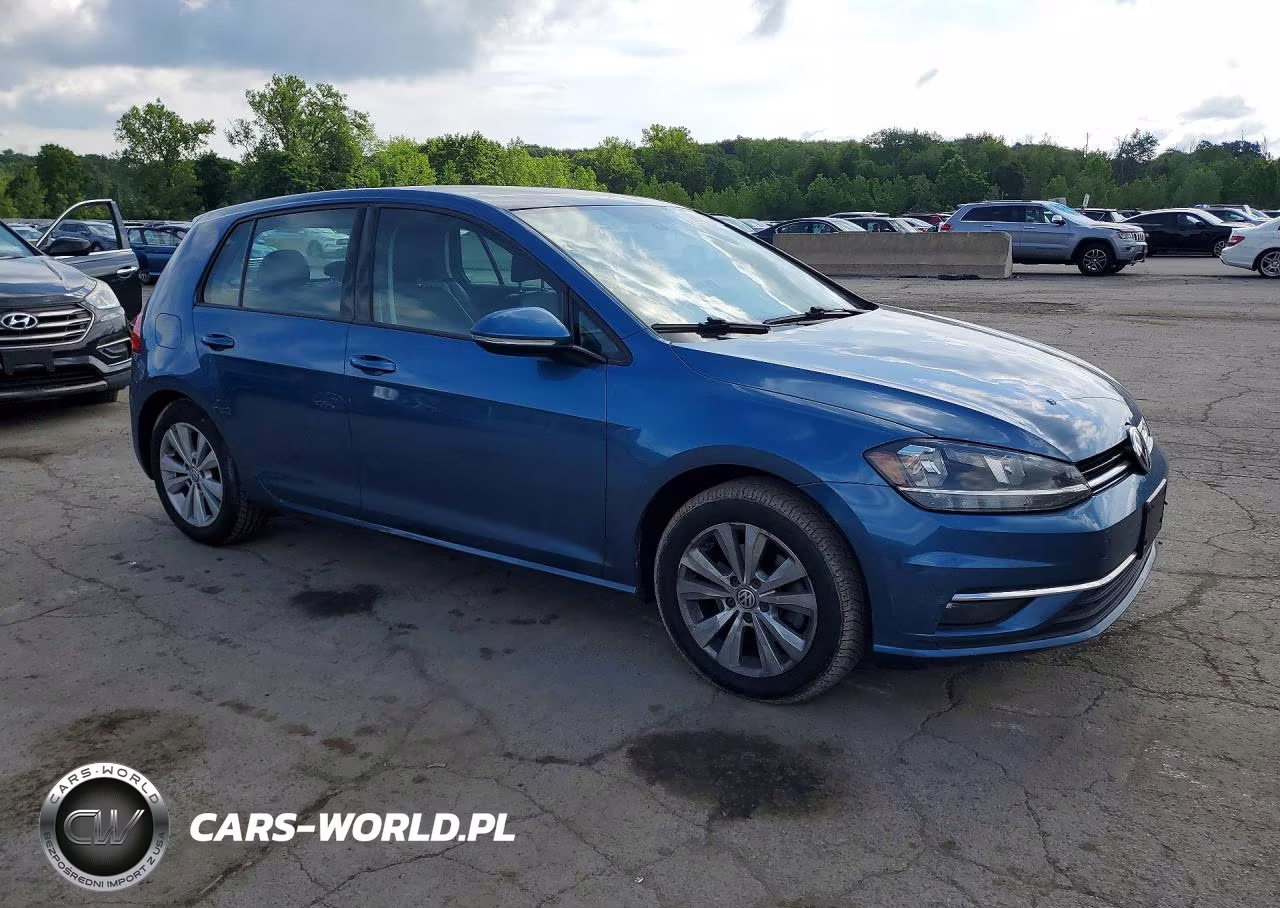 2018 Volkswagen Golf S VIN:3VWG17AU4JM265778 - 4