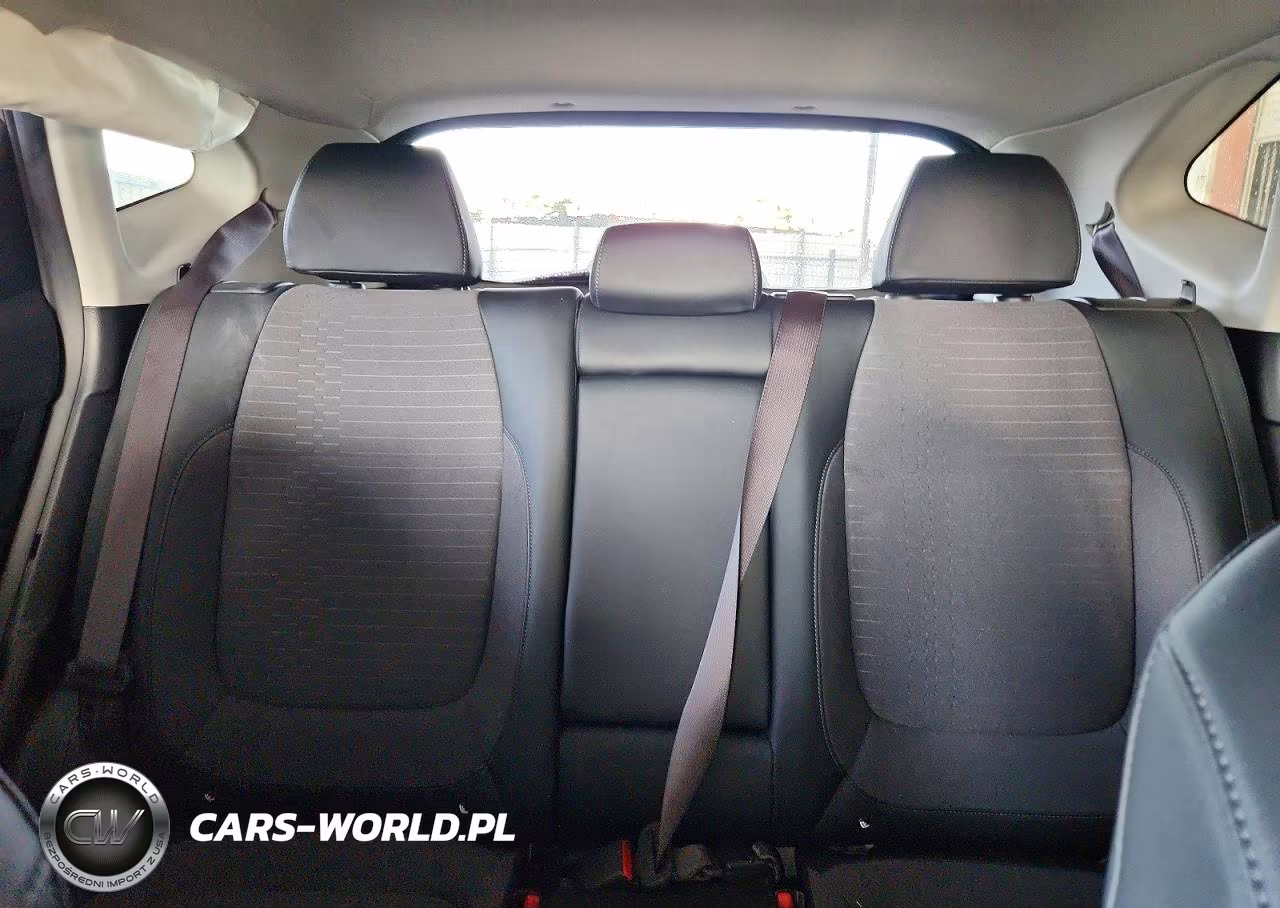 2023 Kia Seltos S VIN:KNDEU2AA9P7440605 - 10