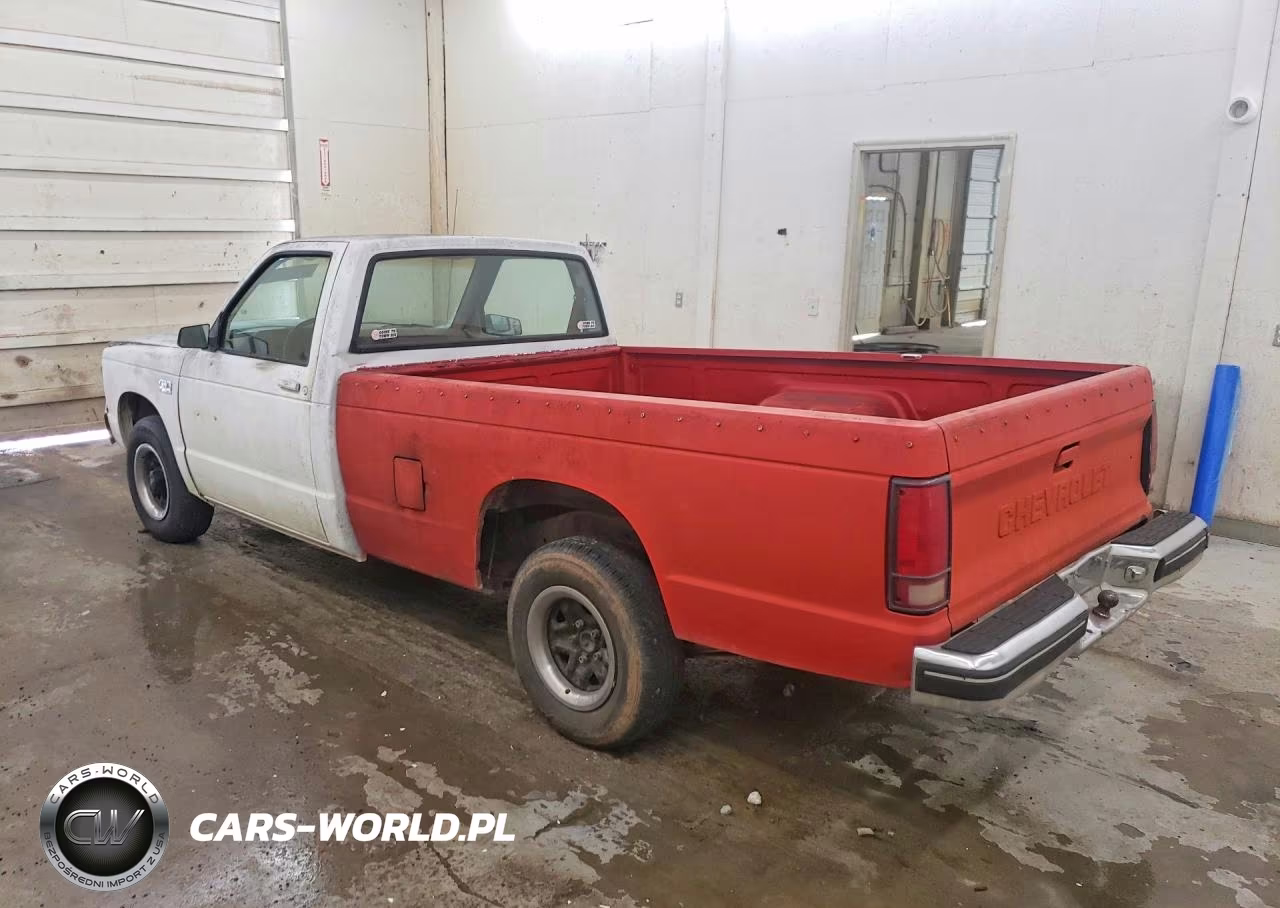 1988 Chevrolet S Truck S10 VIN:1GBCS14R0J2194383 - 2