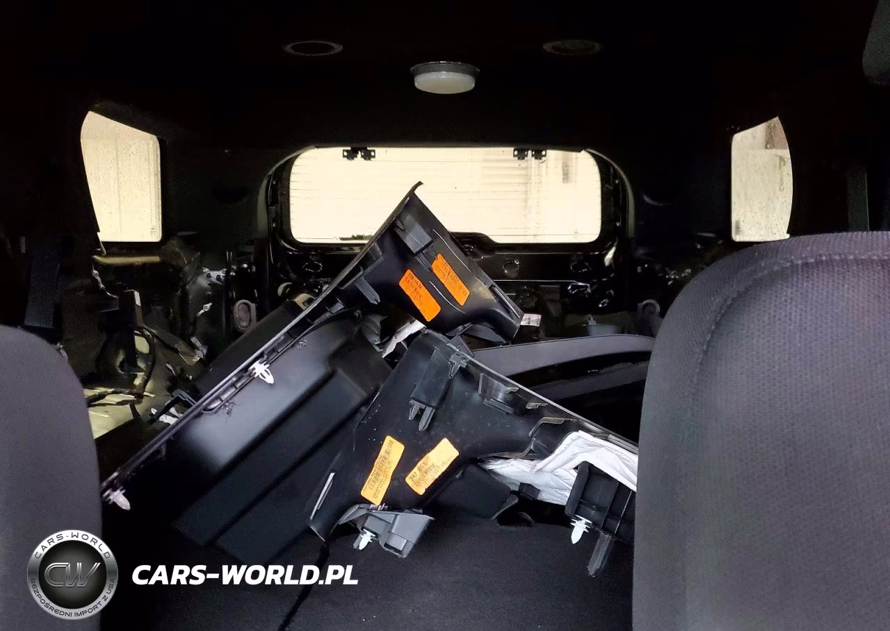 2018 Ford Explorer Police Interceptor VIN:1FM5K8AR0JGC76226 - 10