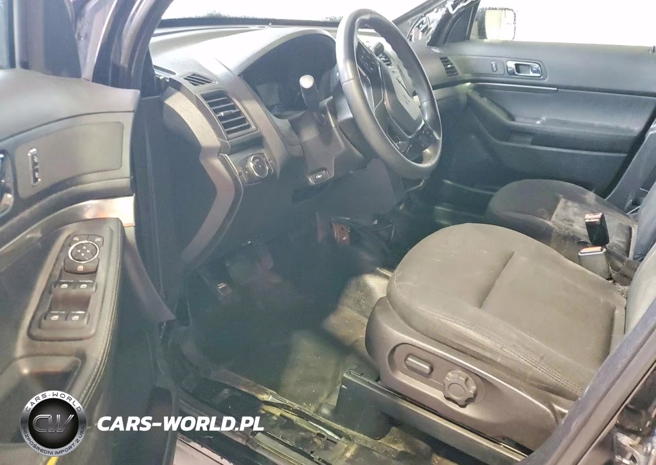 2018 Ford Explorer Police Interceptor VIN:1FM5K8AR0JGC76226 - 8