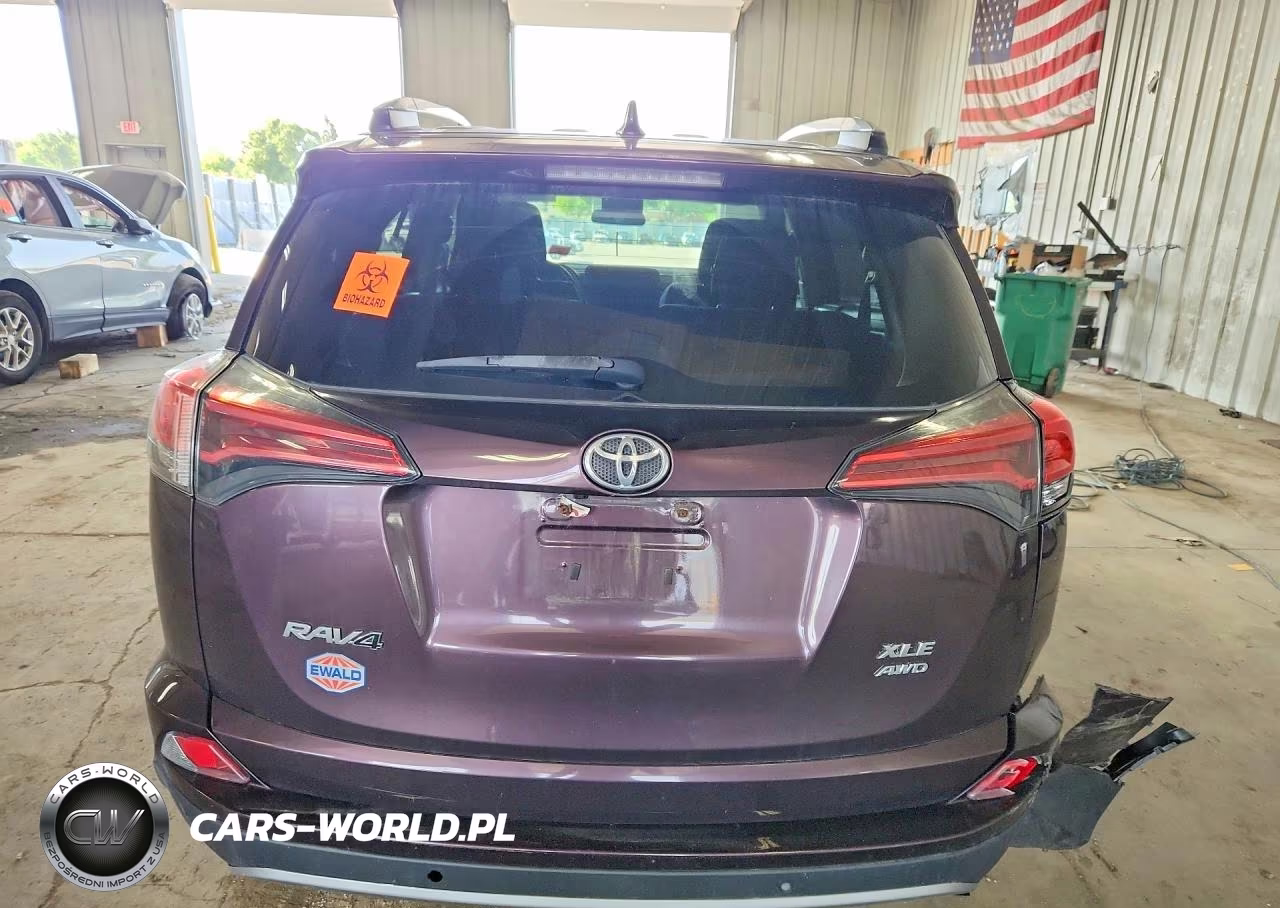 2017 Toyota Rav4 Xle VIN:2T3RFREVXHW688952 - 6