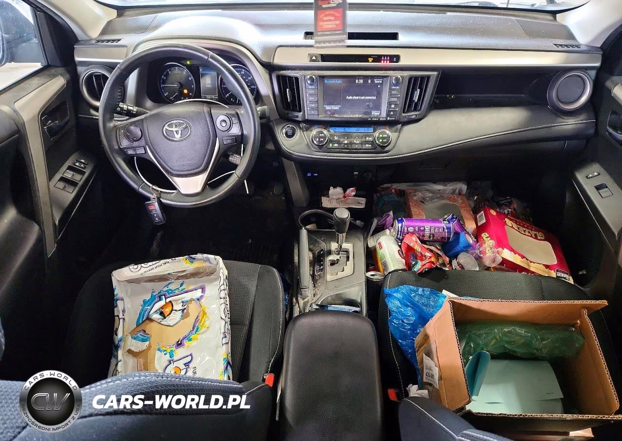 2017 Toyota Rav4 Xle VIN:2T3RFREVXHW688952 - 8