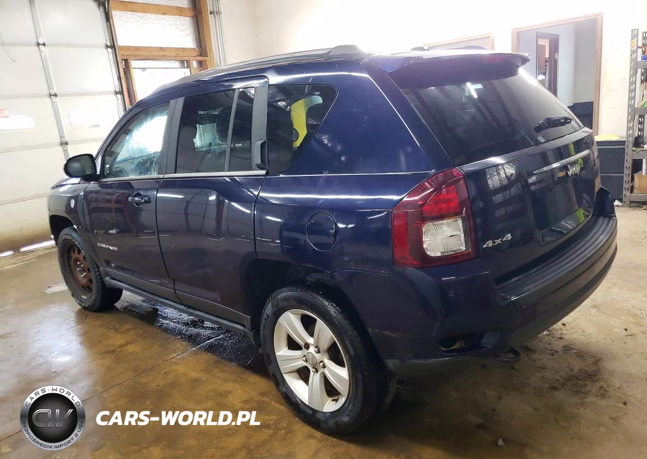 2014 Jeep Compass Latitude VIN:1C4NJDEB8ED528938 - 2