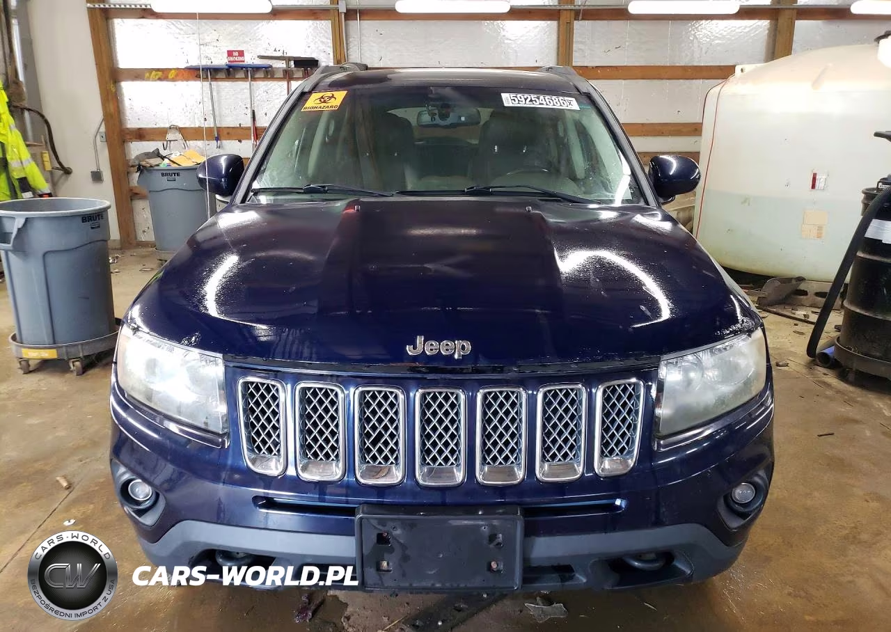 2014 Jeep Compass Latitude VIN:1C4NJDEB8ED528938 - 5