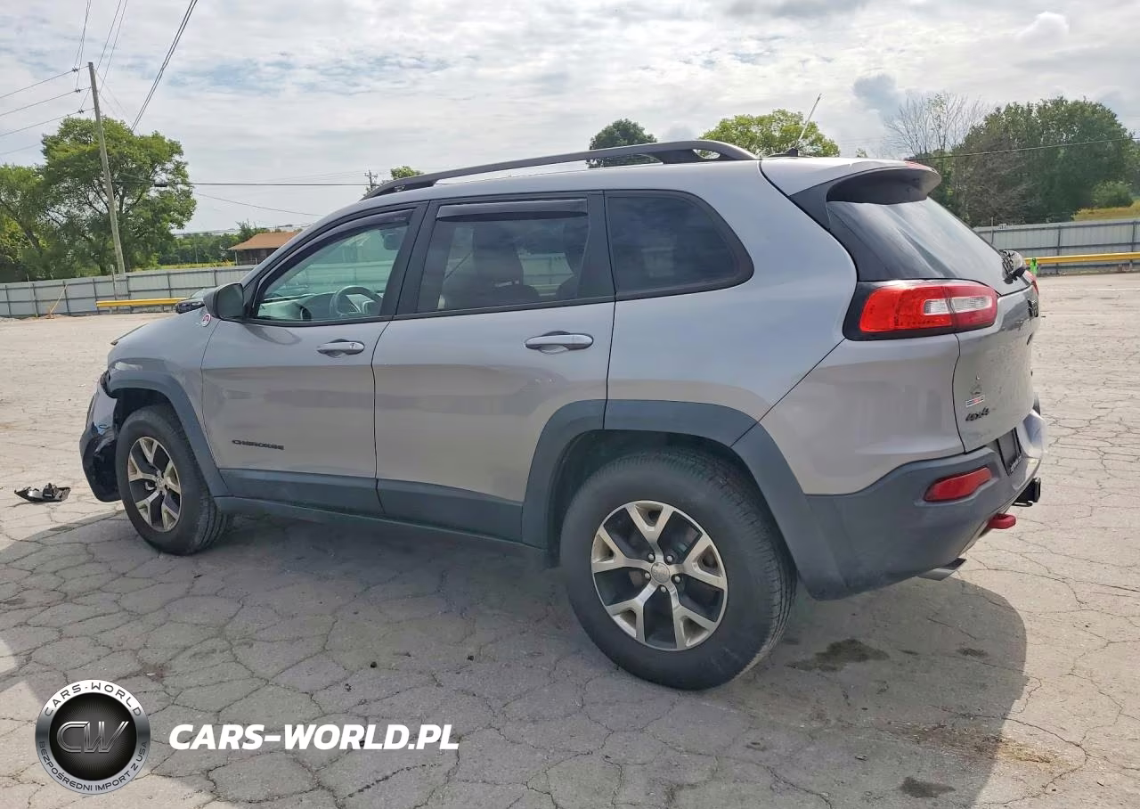 2015 Jeep Cherokee Trailhawk VIN:1C4PJMBS3FW615651 - 2