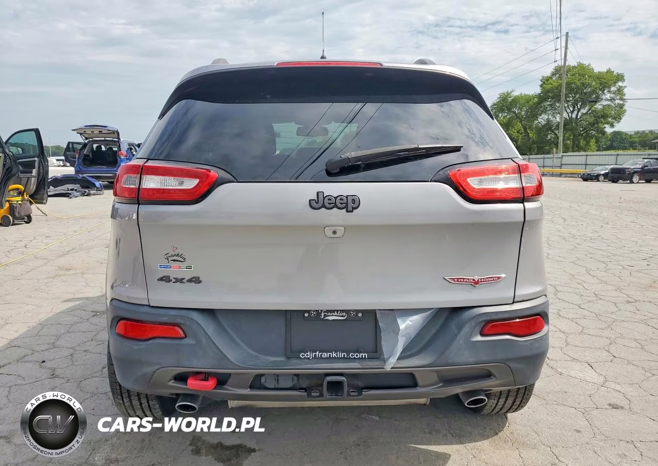 2015 Jeep Cherokee Trailhawk VIN:1C4PJMBS3FW615651 - 6