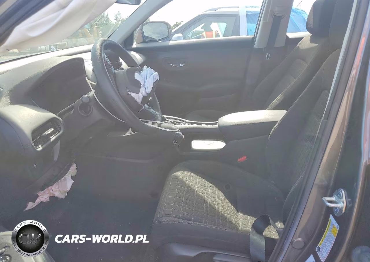2025 Honda Hr-V Lx VIN:3CZRZ1H35SM722088 - 7