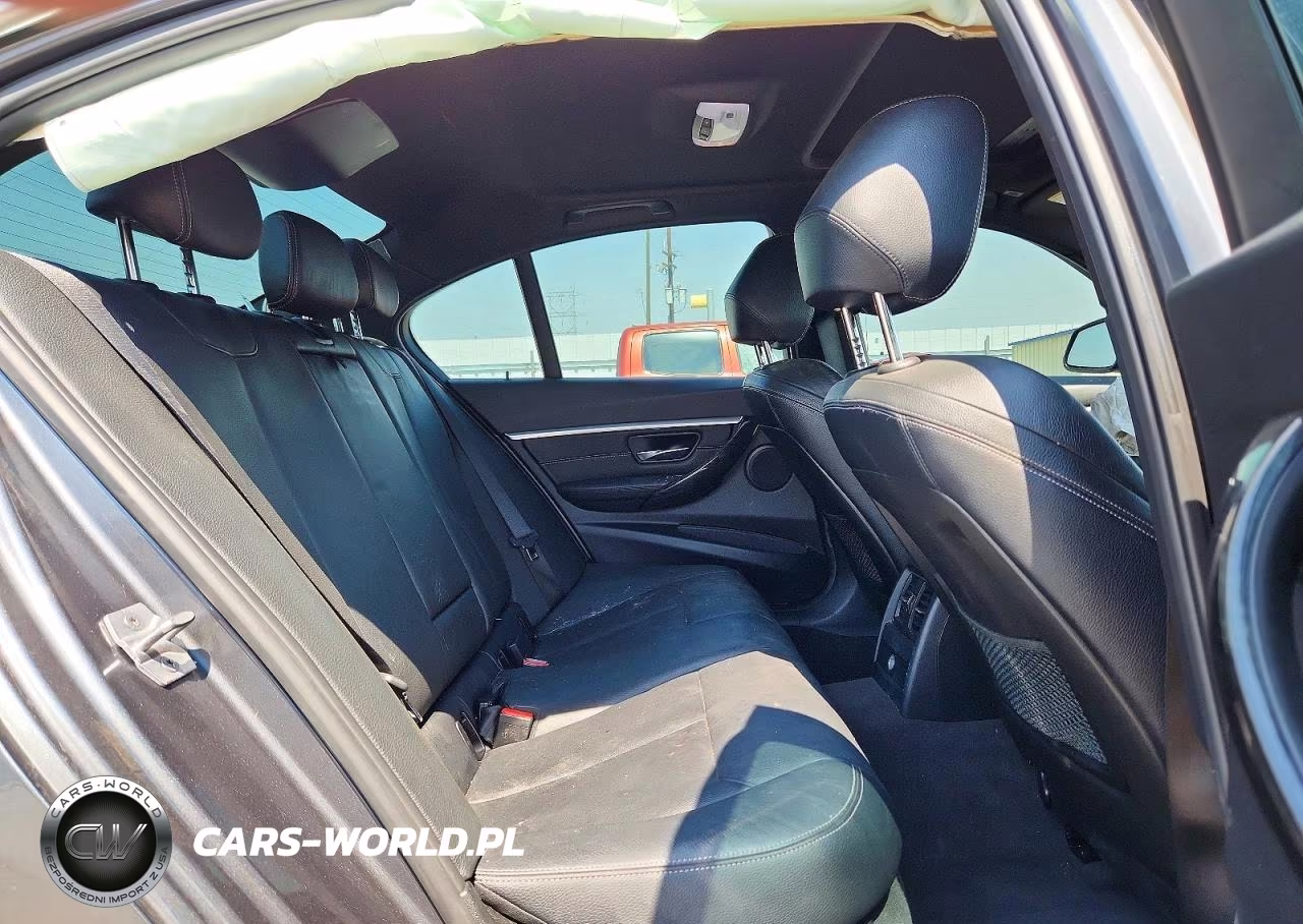 2018 BMW 330 I VIN:WBA8B9G5XJNU99720 - 10