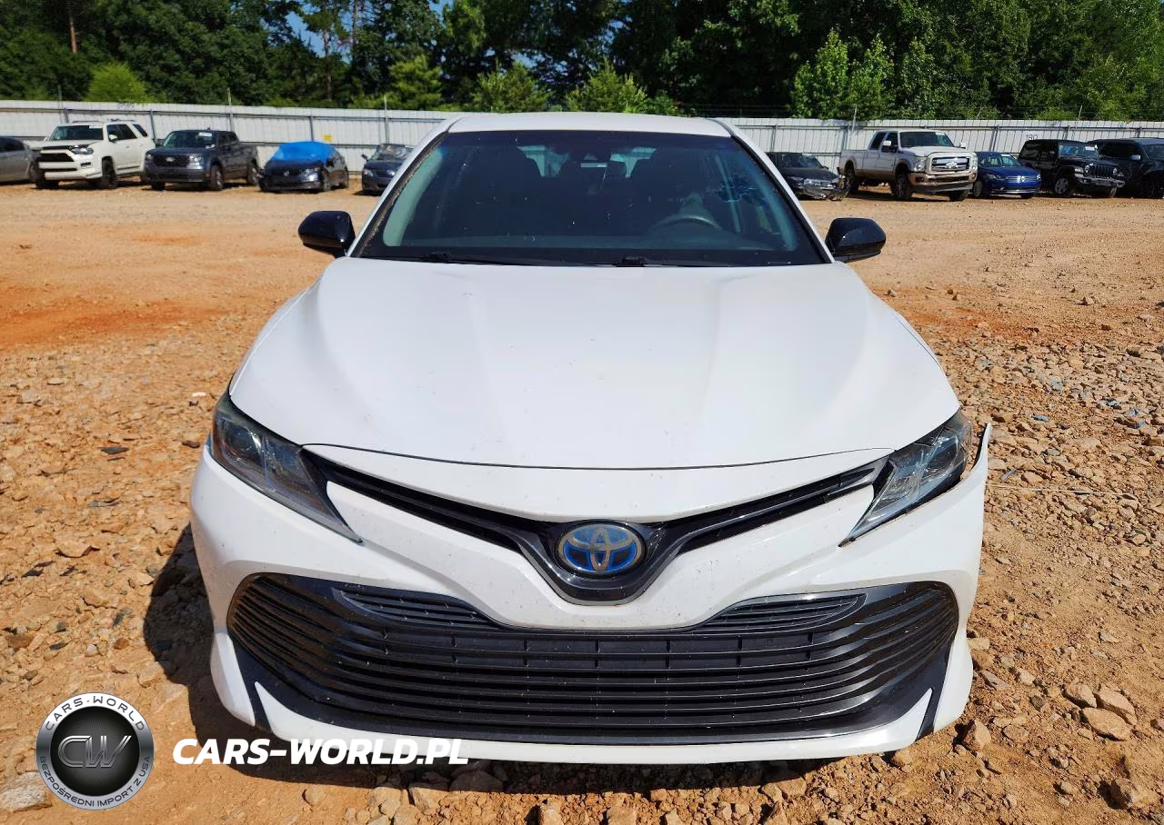 2018 Toyota Camry Le VIN:4T1B31HKXJU502855 - 5