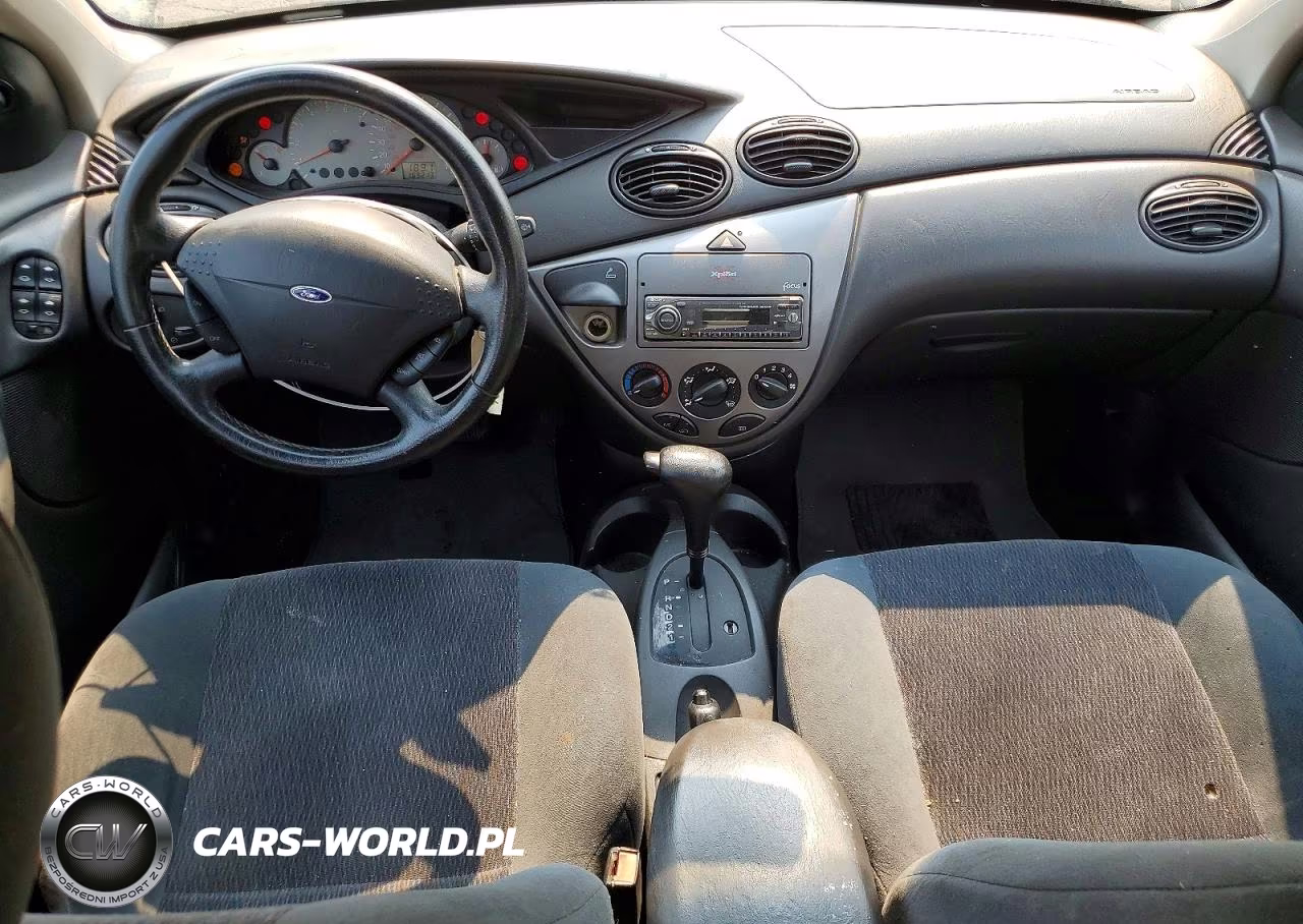 2000 Ford Focus Se VIN:1FAFP343XYW308478 - 8