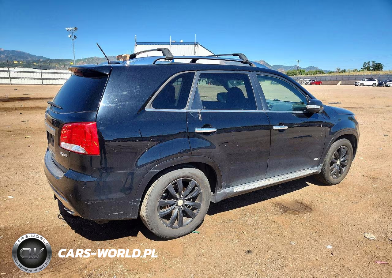 2012 Kia Sorento Sx VIN:5XYKWDA23CG308986 - 3