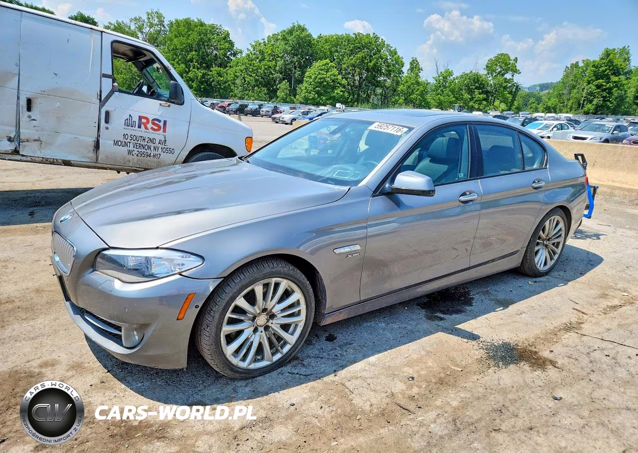 2011 BMW 550 Xi – zdjęcie 1 z 12