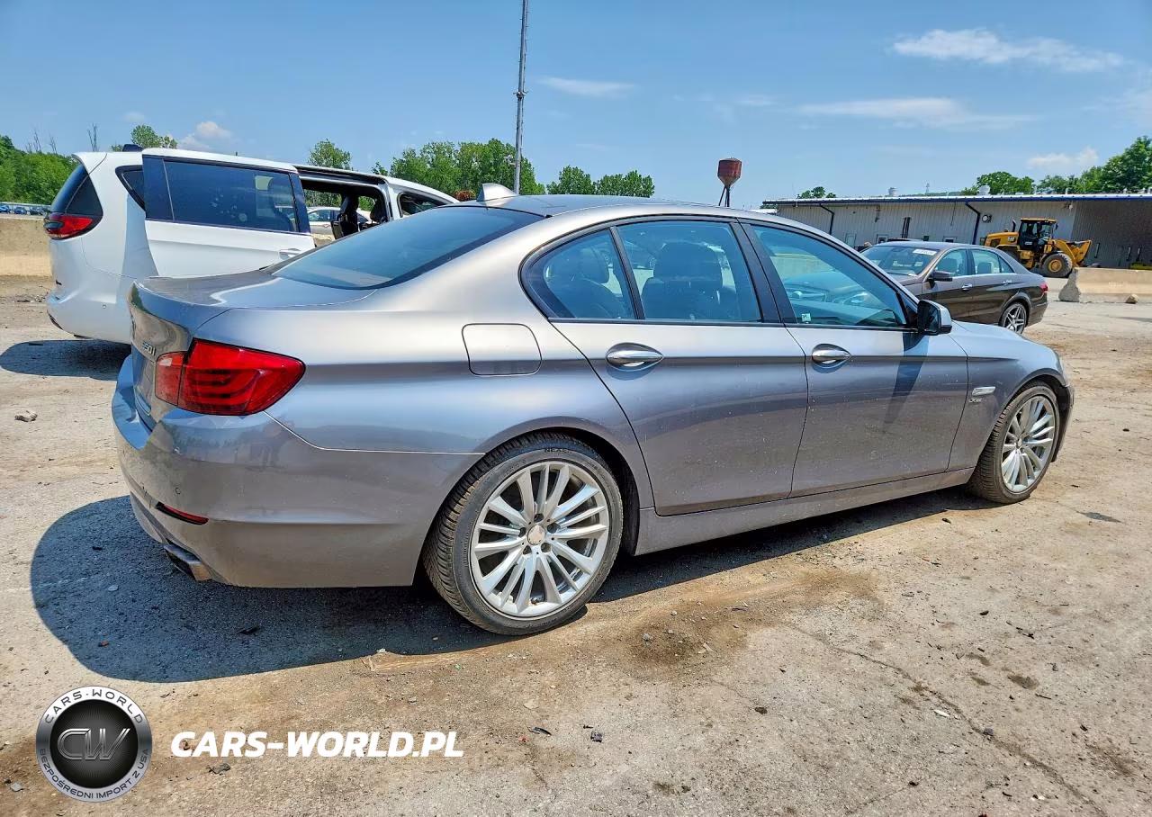 2011 BMW 550 Xi VIN:WBAFU9C51BC784231 - 3