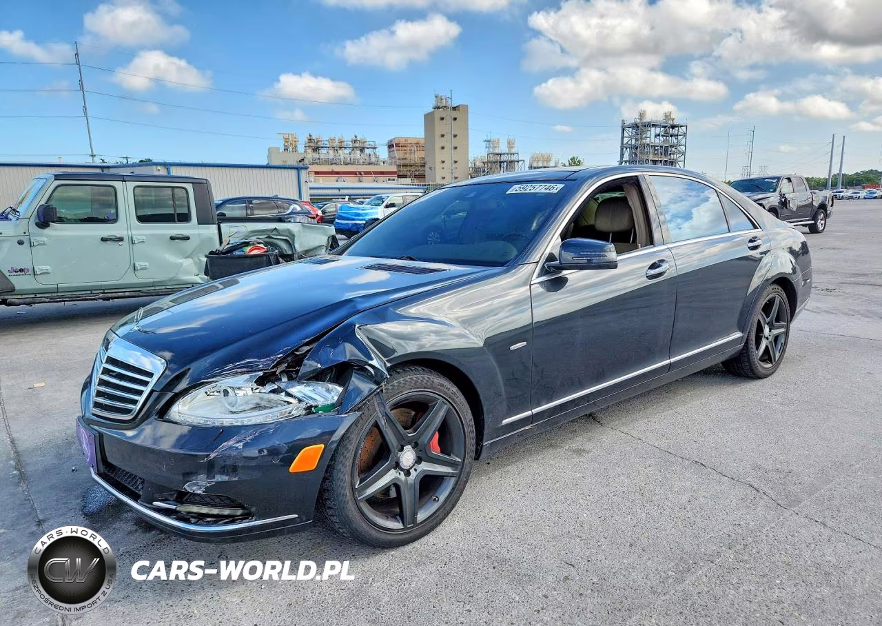 2012 Mercedes-Benz S 550 4Matic
