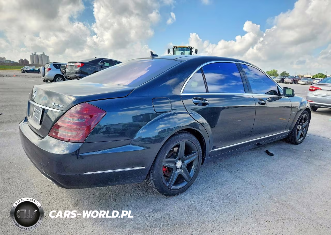 2012 Mercedes-Benz S 550 4Matic VIN:WDDNG9EB1CA436313 - 3