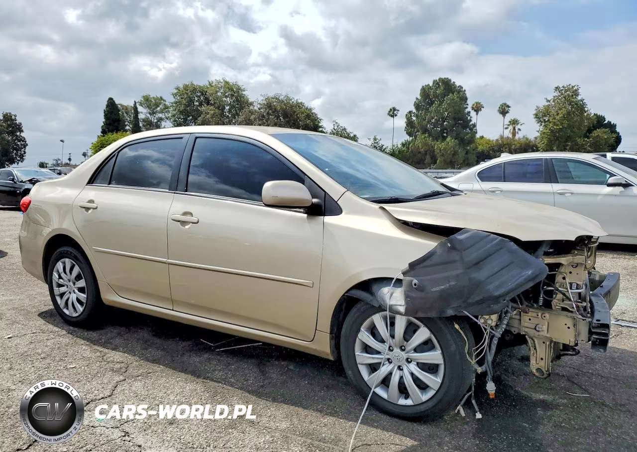 2013 Toyota Corolla Le VIN:5YFBU4EE3DP106608 - 4