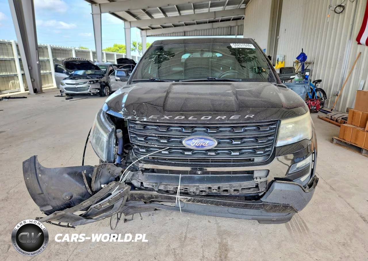 2016 Ford Explorer Sport VIN:1FM5K8GT2GGB95952 - 5