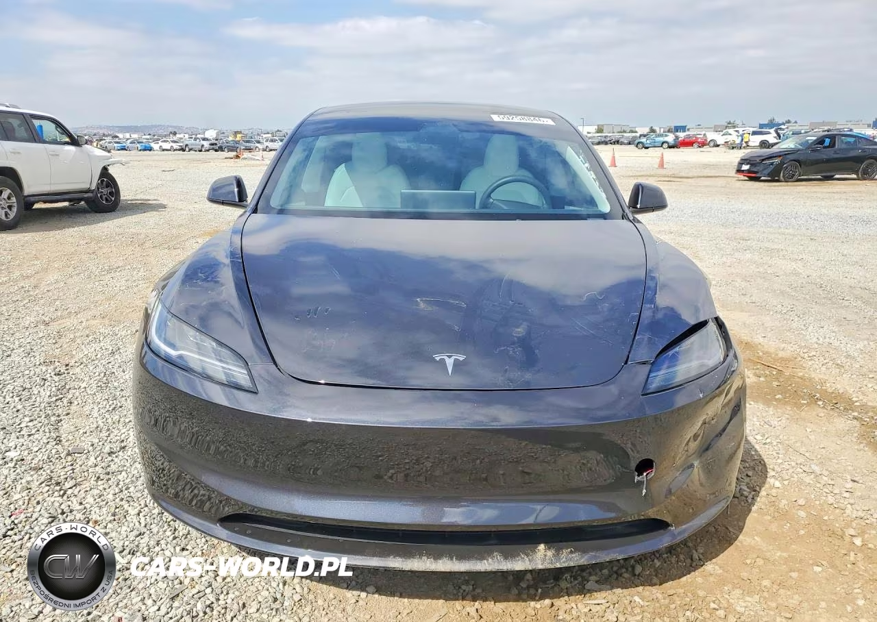 2024 Tesla Model 3 VIN:5YJ3E1EA4RF824247 - 5