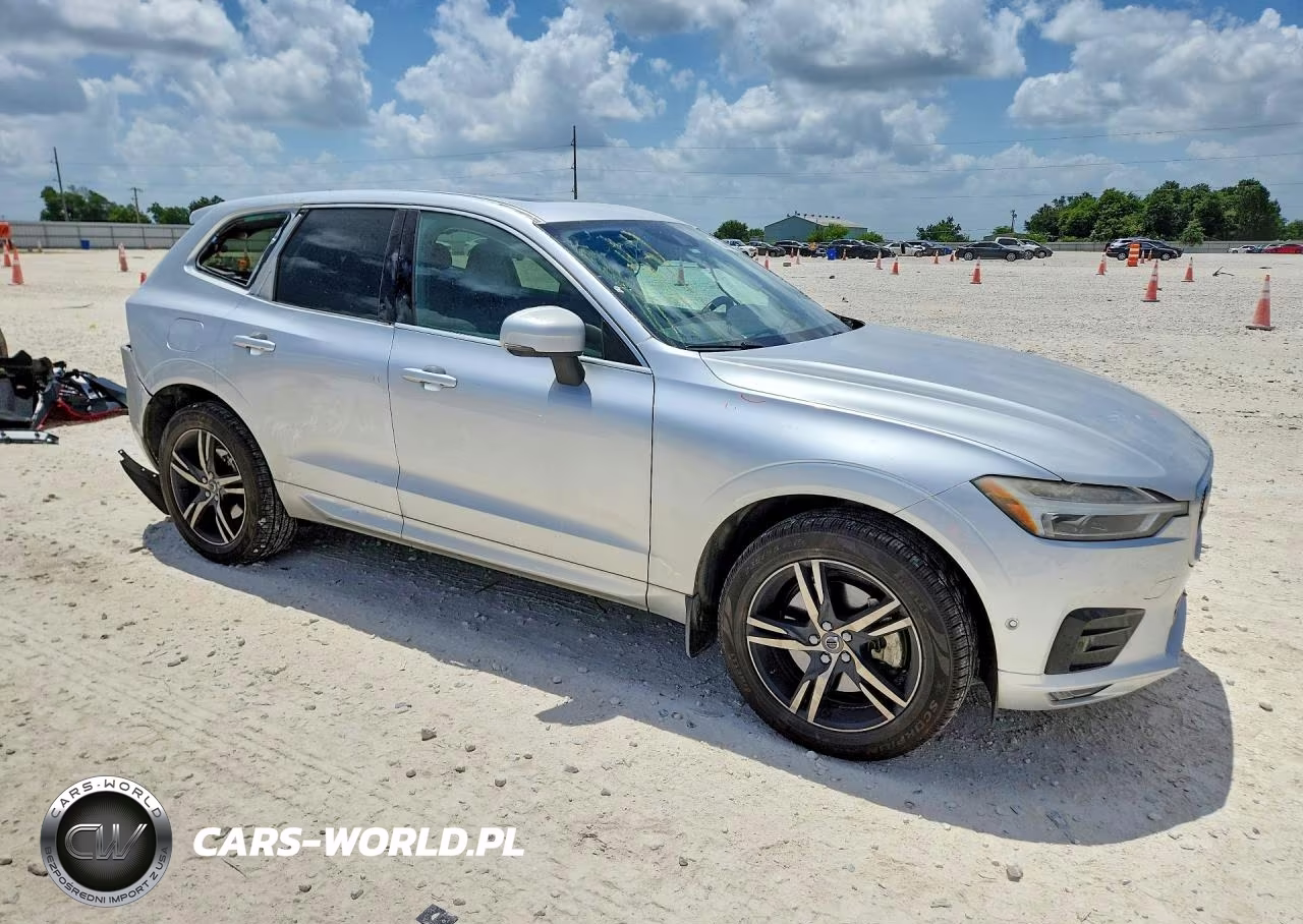2018 Volvo Xc60 T6 R-Design VIN:LYVA22RMXJB096725 - 4