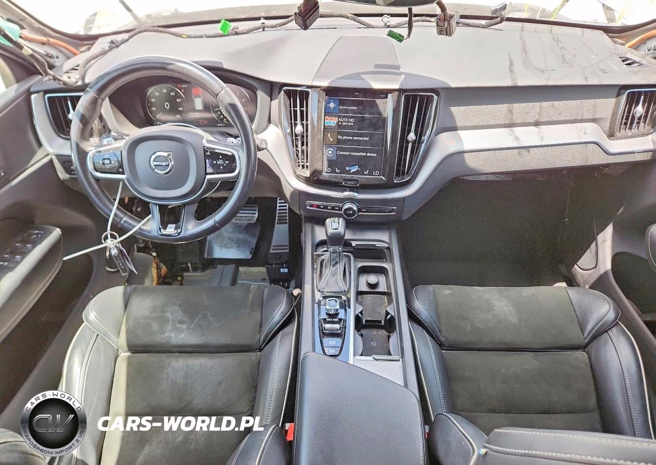 2018 Volvo Xc60 T6 R-Design VIN:LYVA22RMXJB096725 - 8