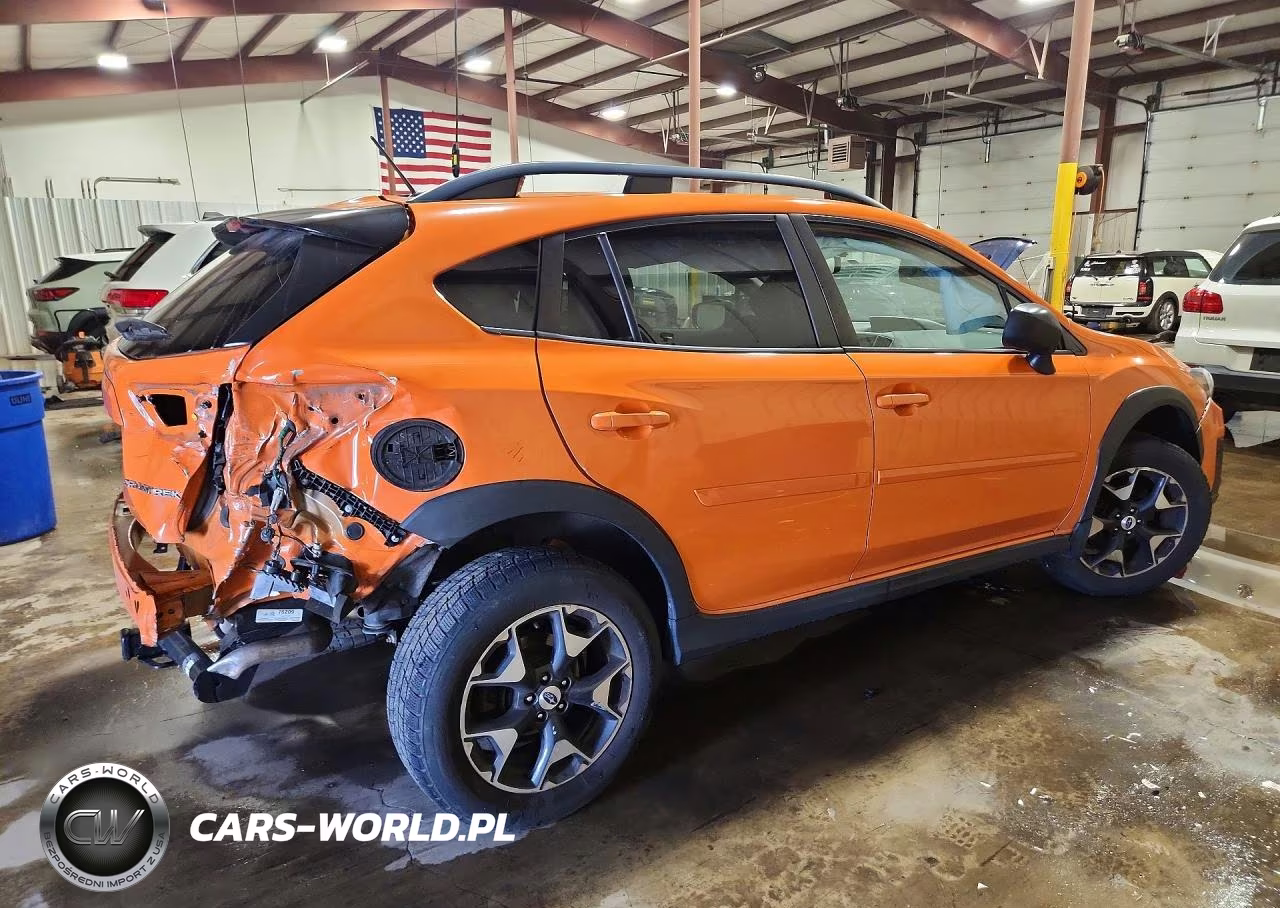 2018 Subaru Crosstrek VIN:JF2GTAACXJH244862 - 3