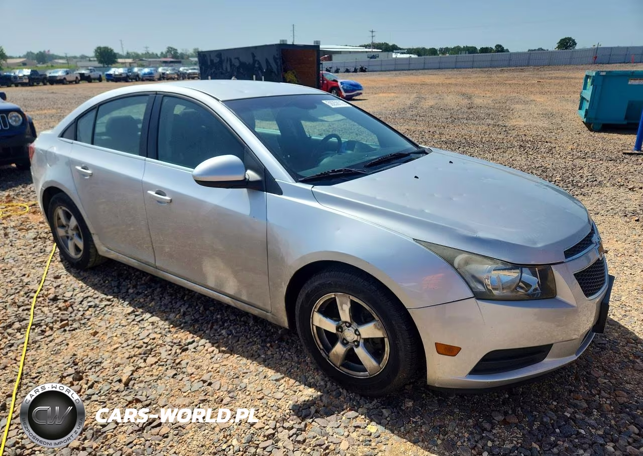 2013 Chevrolet Cruze Lt VIN:1G1PC5SB8D7107076 - 4