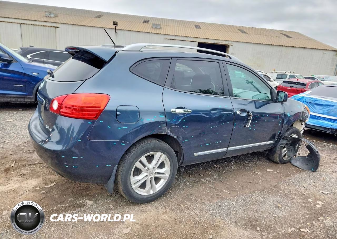 2013 Nissan Rogue S VIN:JN8AS5MV8DW643107 - 3