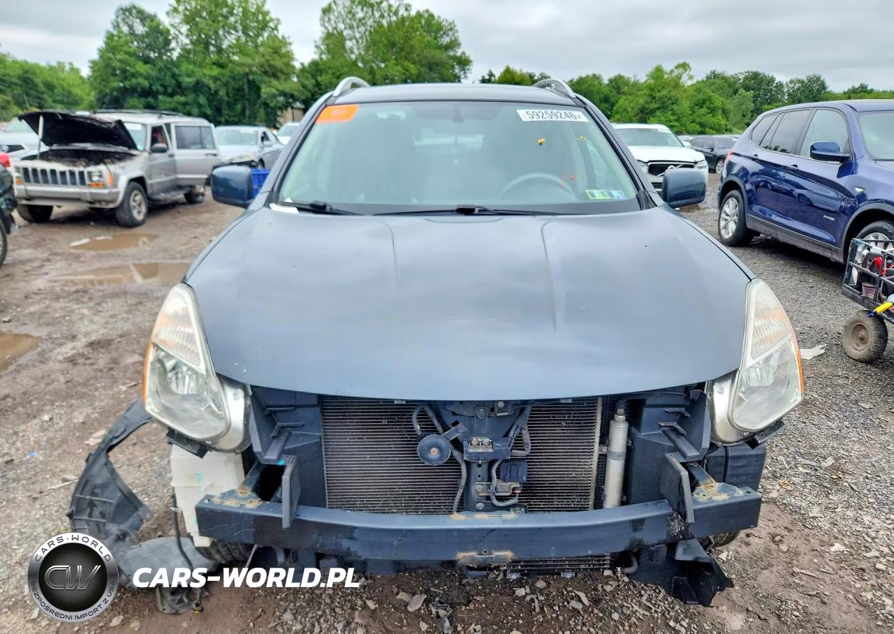 2013 Nissan Rogue S VIN:JN8AS5MV8DW643107 - 5