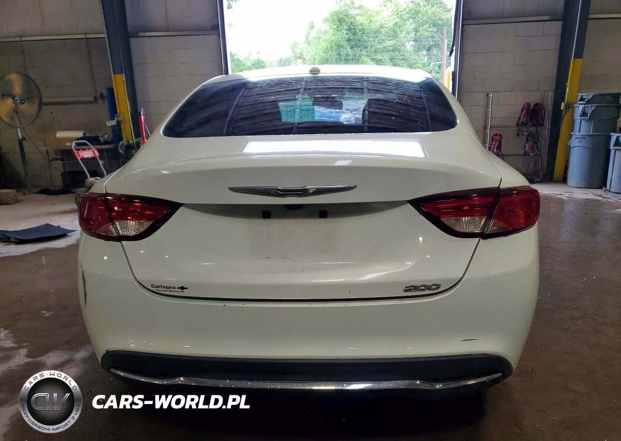 2015 Chrysler 200 Limited VIN:1C3CCCAB2FN528953 - 6