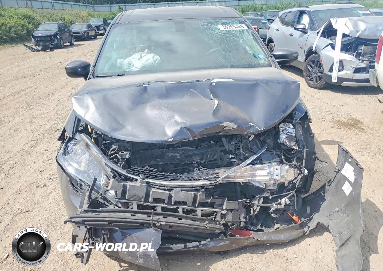2017 Chrysler Pacifica Touring VIN:2C4RC1DG7HR533704 - 5