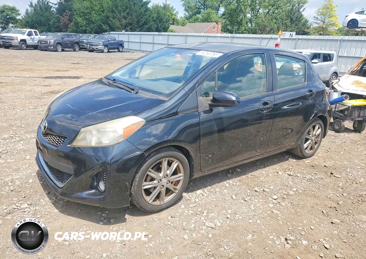 2014 Toyota Yaris 5-Door Se – zdjęcie 1 z 12